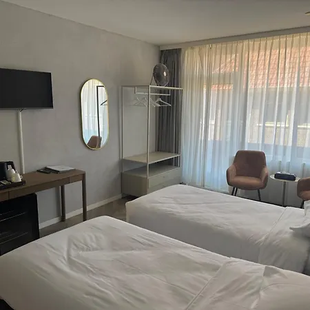Hotel Mayflower 2*