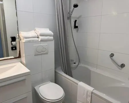 Hotel Mayflower 2*